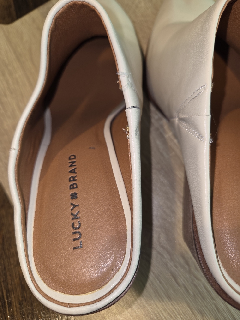 Lucky Brand Women's Cream Leather Block Heel Mule - Picture 6 of 9